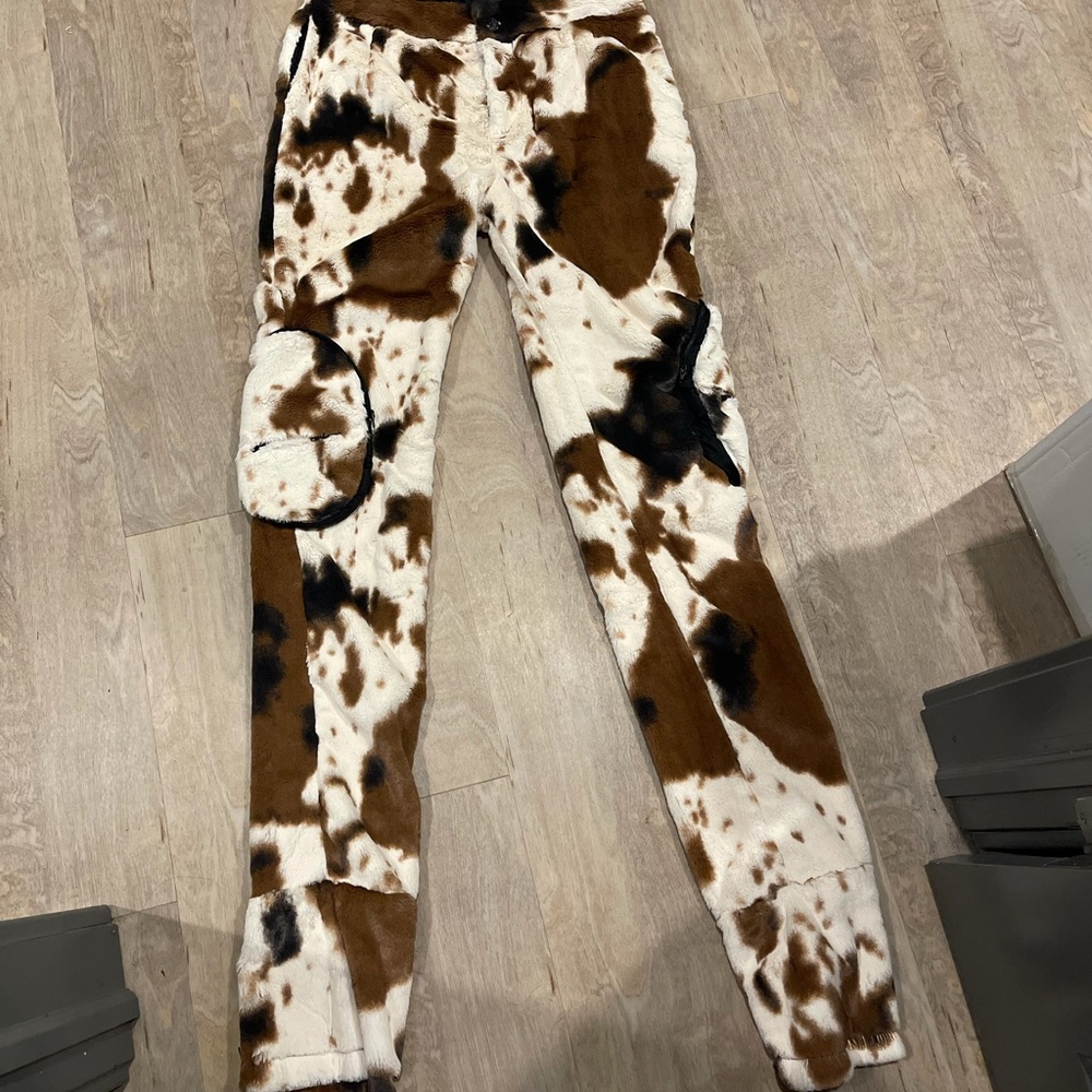 Cow print cargo pants - Picture 4 of 5